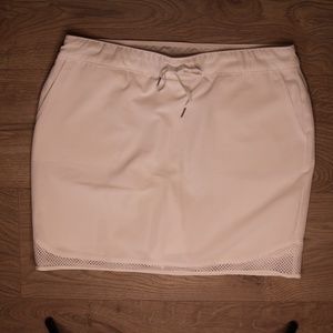 Chico's Zenergy White Skort